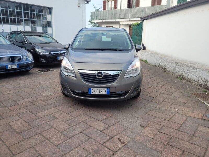 Opel Meriva 1.4 turbo gpl