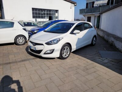 HYUNDAI I30 UNICO PROPRIETARIO STORIA TAGLIANDI COMPLETA