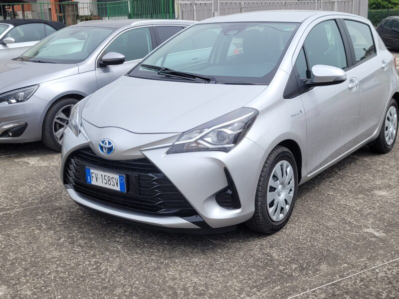 Toyota yaris ibrida 2019 unico proprietario