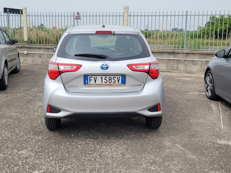 Toyota yaris ibrida 2019 unico proprietario