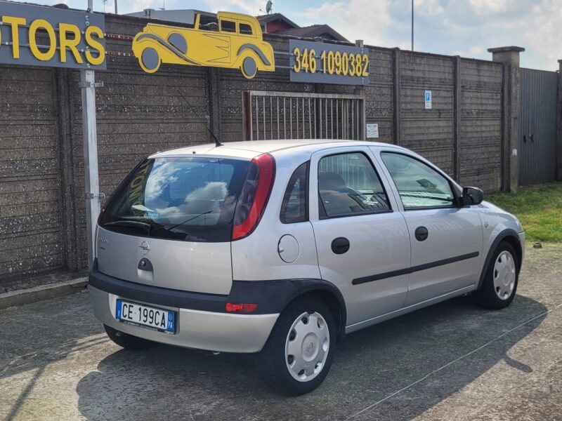Opel Corsa 1.0i 12V cat 5 porte Edition