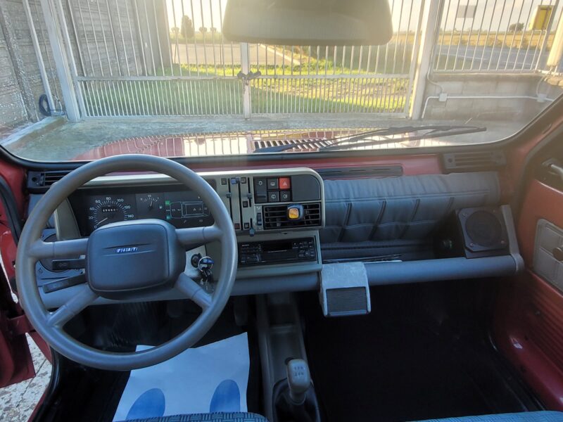 Fiat Panda 900 i.e. cat Young