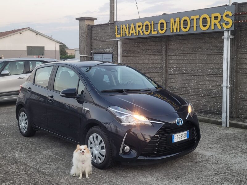 Toyota Yaris 1.5 Hybrid 5 porte Cool