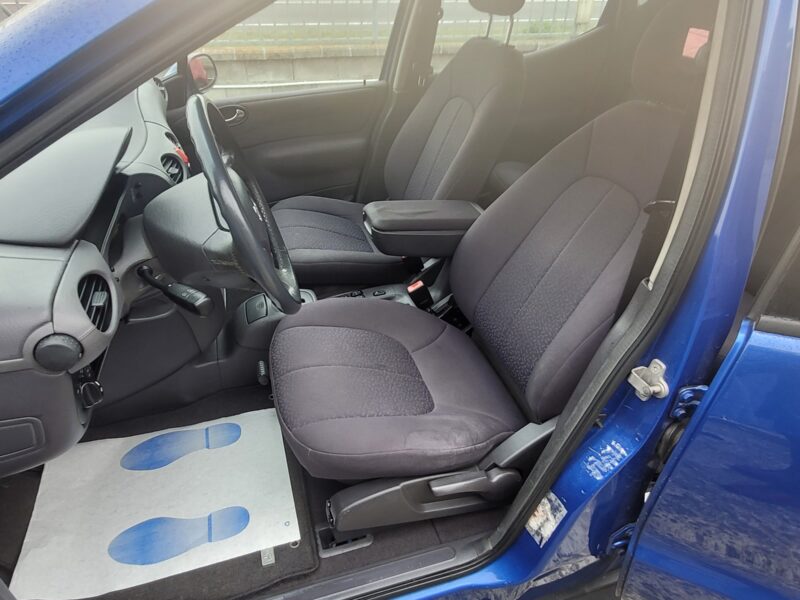 Mercedes-benz CAMBIO AUTOMATICO NEOPATENTATA CLASS A 160 cat Avantgarde